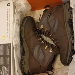 Men's Timberland Boots - Size 7